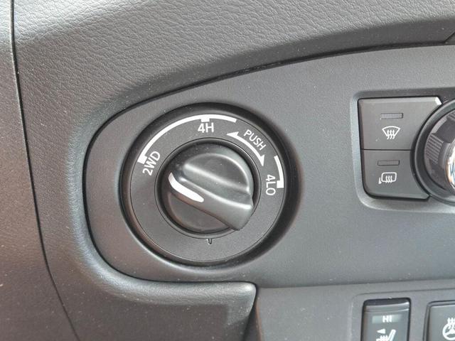 Photo of 2022 Gun Metallic Nissan Frontier