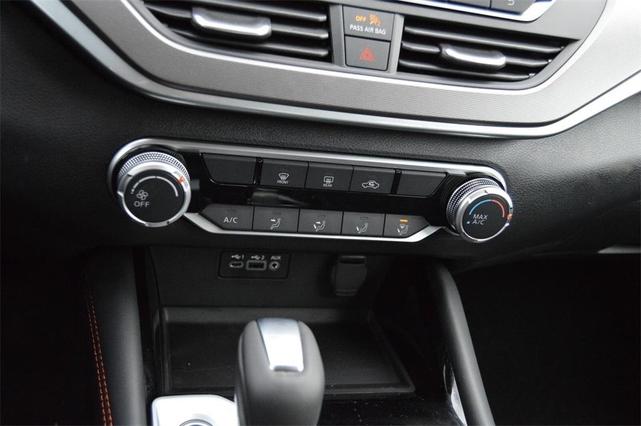 Photo of 2025 Gray Sky Pearl Nissan Altima
