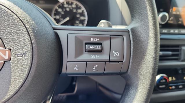 Photo of 2025 Super Black Nissan Pathfinder