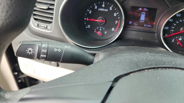 Photo of 2020 Aurora Black Kia Sedona