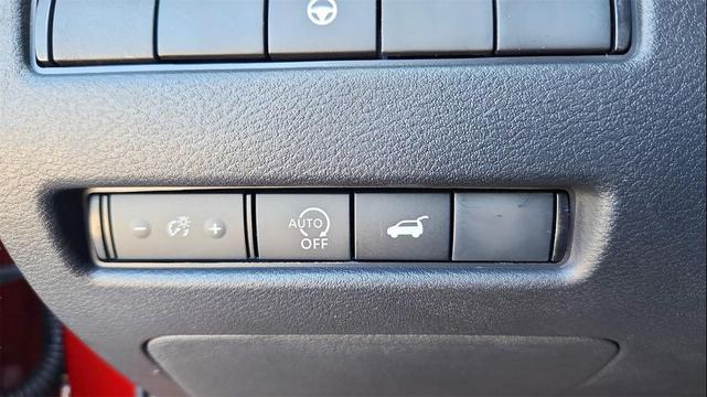 Photo of 2025 Scarlet Ember Tintcoat Nissan Rogue