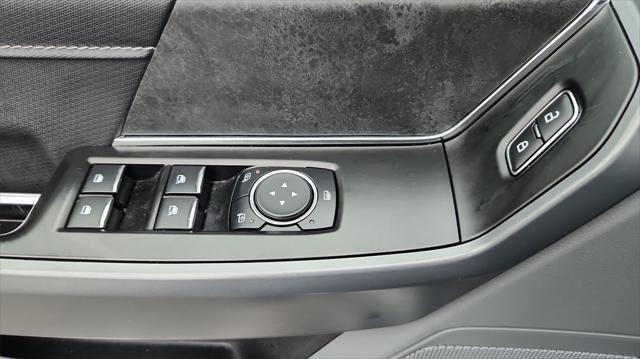 Photo of 2024 Agate Black Metallic Ford F-150