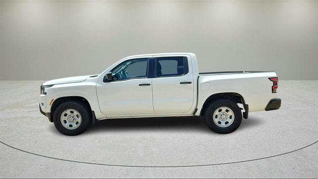 Photo of 2024 Glacier White Nissan Frontier