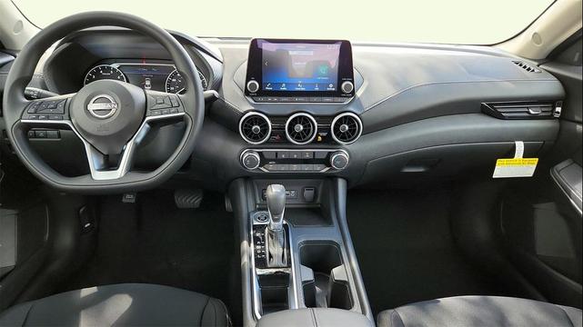 Photo of 2025 Super Black Nissan Sentra