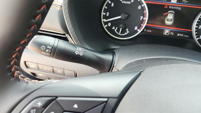 Photo of 2025 Atlantic Gray Metallic/Super Black Nissan Sentra