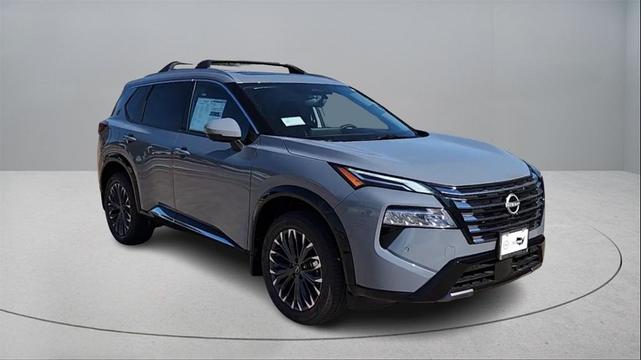 Photo of 2025 Boulder Gray Pearl Nissan Rogue