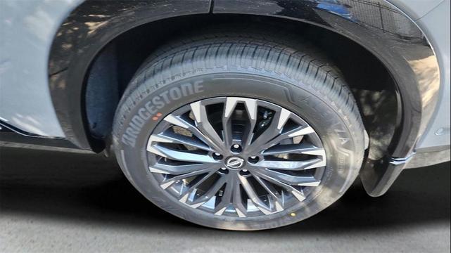 Photo of 2025 Boulder Gray Pearl Nissan Rogue