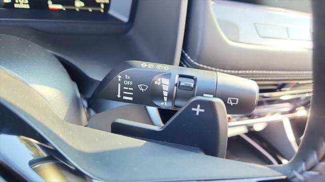 Photo of 2025 Deep Ocean Blue Pearl/Super Black Nissan Rogue