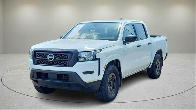 Photo of 2024 Glacier White Nissan Frontier
