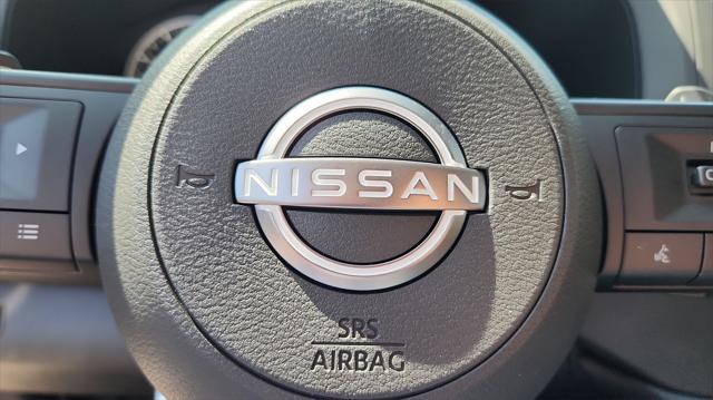 Photo of 2025 Super Black Nissan Pathfinder