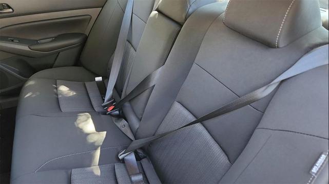 Photo of 2025 Super Black Clearcoat Nissan Altima