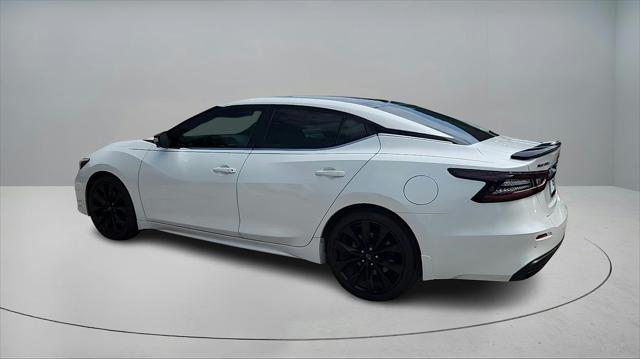 Photo of 2023 Pearl White Tricoat Nissan Maxima