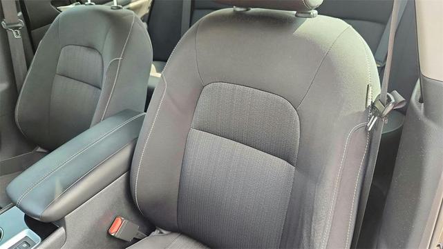 Photo of 2020 Super Black Clearcoat Nissan Altima
