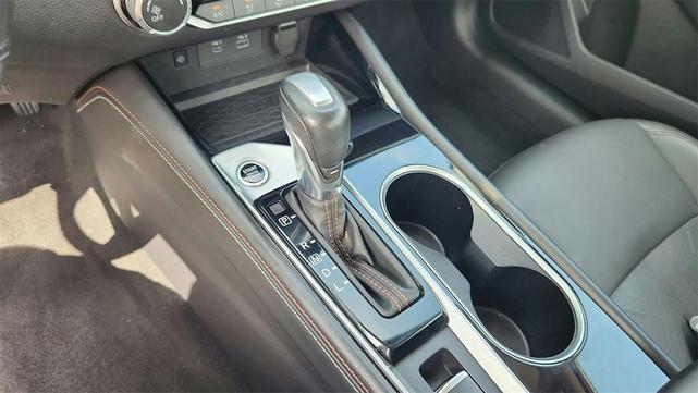 Photo of 2024 Brilliant Silver Metallic Nissan Altima
