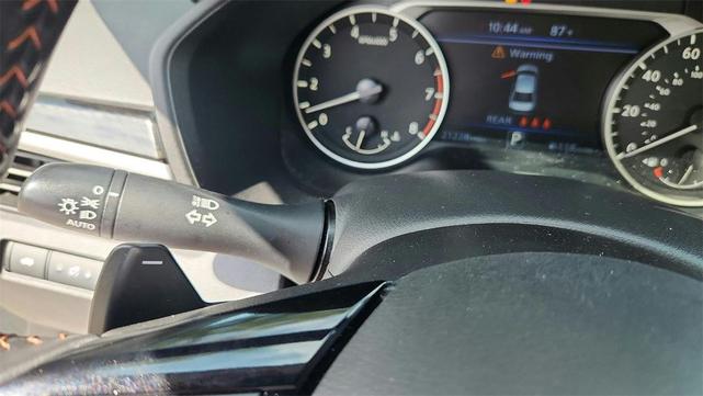 Photo of 2024 Brilliant Silver Metallic Nissan Altima