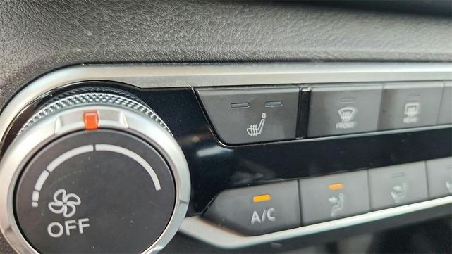 Photo of 2024 Brilliant Silver Metallic Nissan Altima