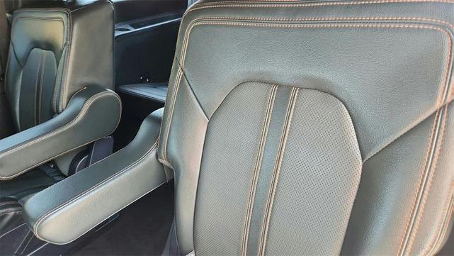 Photo of 2022 Stone Blue Metallic Ford Expedition
