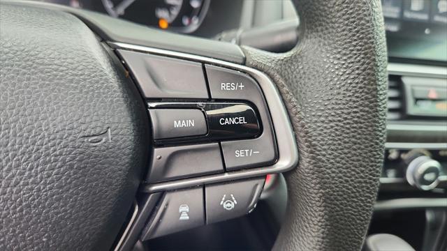 Photo of 2019 Platinum White Pearl Honda Accord