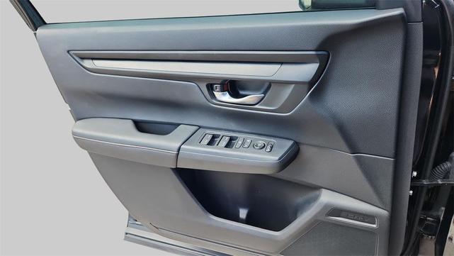 Photo of 2024 Crystal Black Pearl Honda CR-V Hybrid
