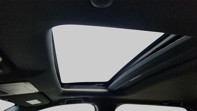 Photo of 2024 Crystal Black Pearl Honda CR-V Hybrid