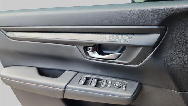 Photo of 2024 Crystal Black Pearl Honda CR-V Hybrid