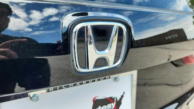 Photo of 2024 Crystal Black Pearl Honda CR-V Hybrid