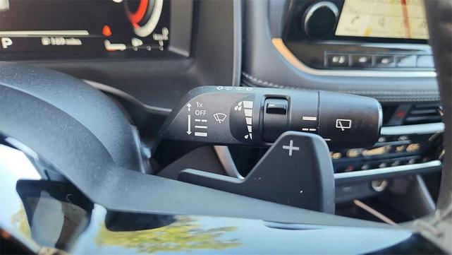 Photo of 2022 Super Black Nissan Rogue