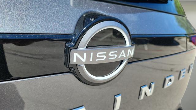 Photo of 2025 Gun Metallic Nissan Pathfinder