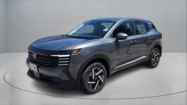 Photo of 2025 Gun Metallic Nissan Kicks