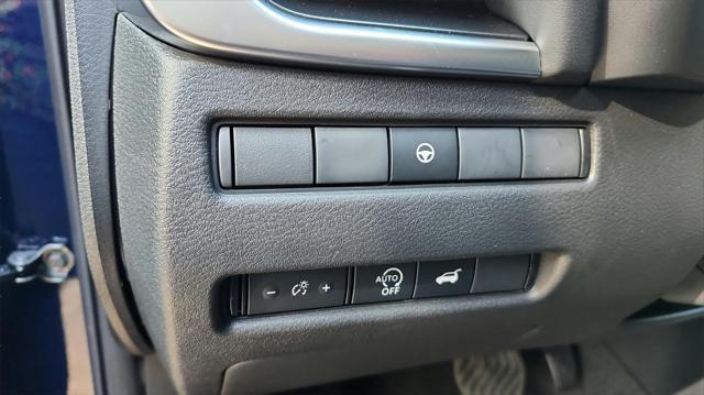 Photo of 2025 Deep Ocean Blue Pearl Nissan Rogue