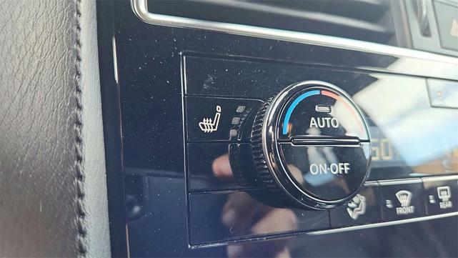Photo of 2023 Super Black Nissan Armada