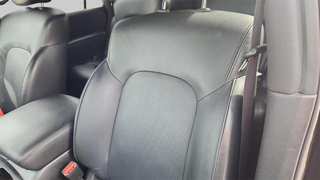 Photo of 2023 Super Black Nissan Armada