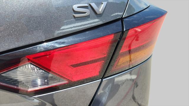 Photo of 2024 Gun Metallic Nissan Altima