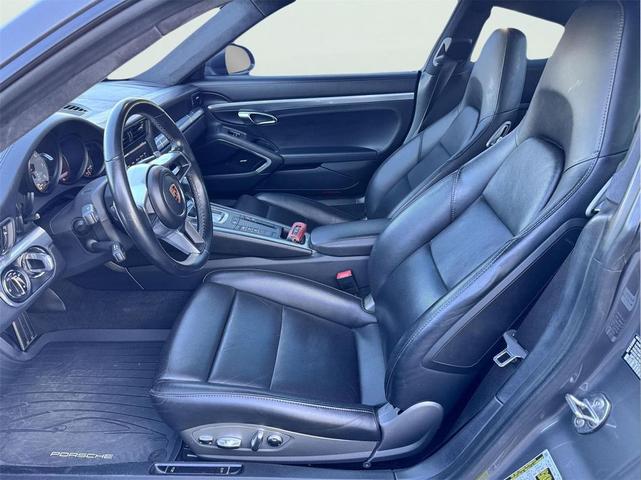Photo of 2019 Black Porsche 911