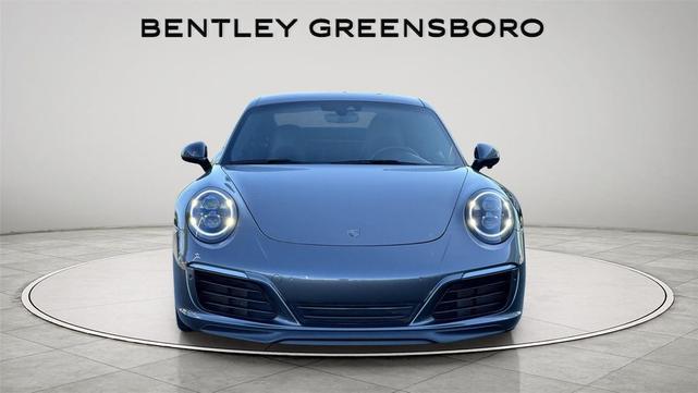 Photo of 2019 Black Porsche 911