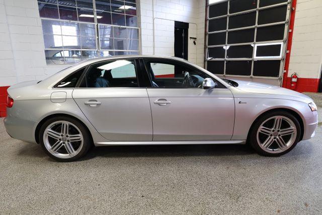 Photo of 2011 Ice Silver Metallic Audi S4