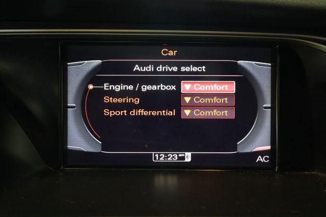 Photo of 2011 Ice Silver Metallic Audi S4