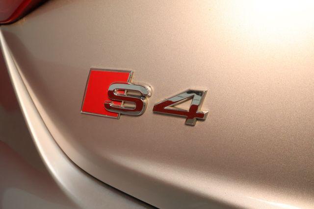 Photo of 2011 Ice Silver Metallic Audi S4