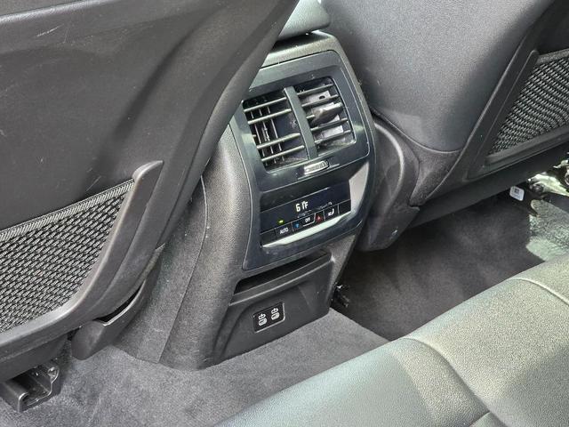 Photo of 2021 Phytonic Blue Metallic BMW X3