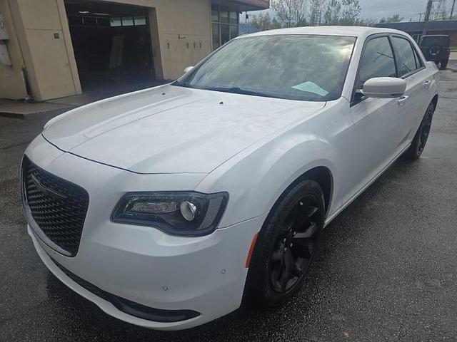 2021 Chrysler 300