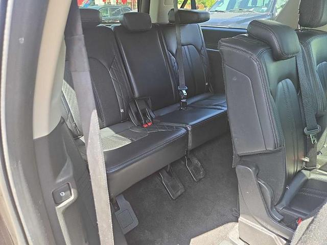 Photo of 2019 Black Ford Expedition Max