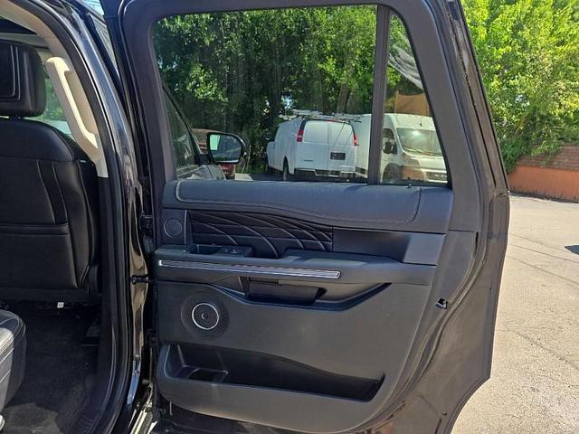 Photo of 2019 Black Ford Expedition Max