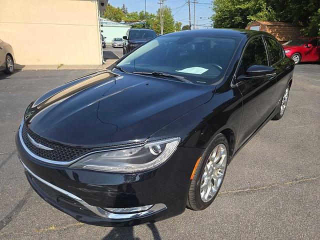 2015 Chrysler 200