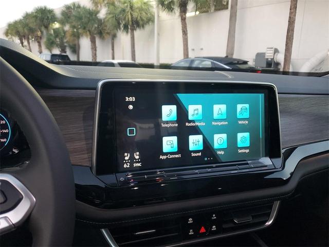 Photo of 2025 Pure Gray Volkswagen Atlas