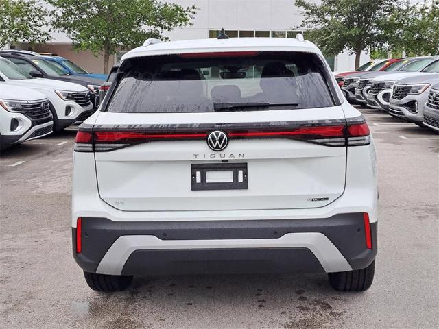Photo of 2025 Pure White Volkswagen Tiguan