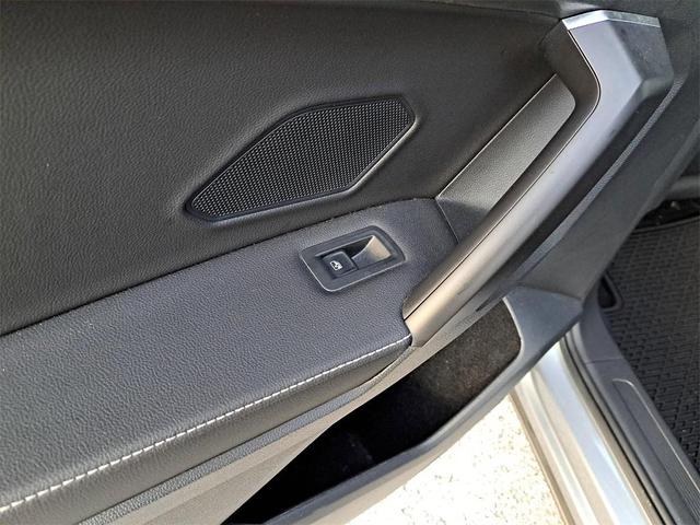 Photo of 2022 Pyrite Silver Metallic Volkswagen Tiguan