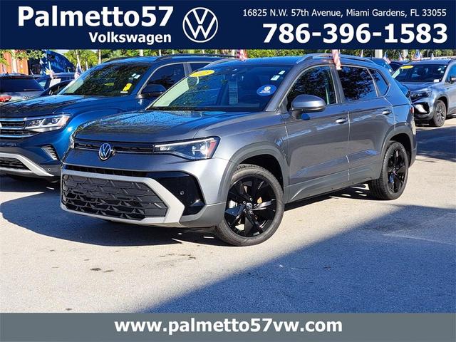 Photo of 2025 Platinum Gray Metallic Volkswagen Taos