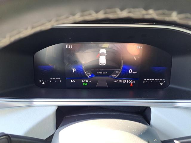 Photo of 2025 Platinum Gray Metallic Volkswagen Taos