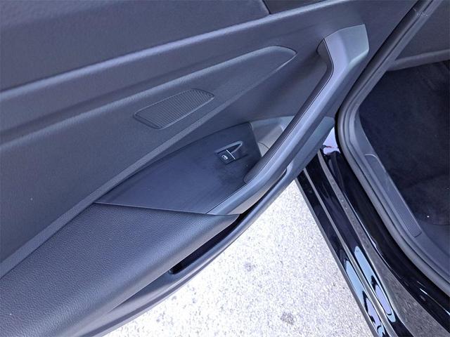 Photo of 2021 Black Volkswagen Jetta