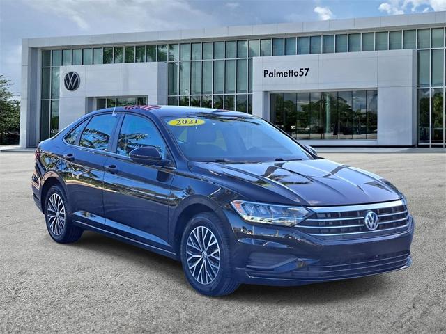 Photo of 2021 Black Volkswagen Jetta